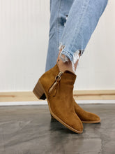 Load image into Gallery viewer, THE GRACE BOOTIE
