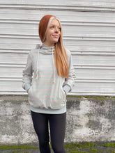 Load image into Gallery viewer, BEACH COMBER HOODIE
